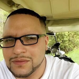 Meet your Posher, Luis